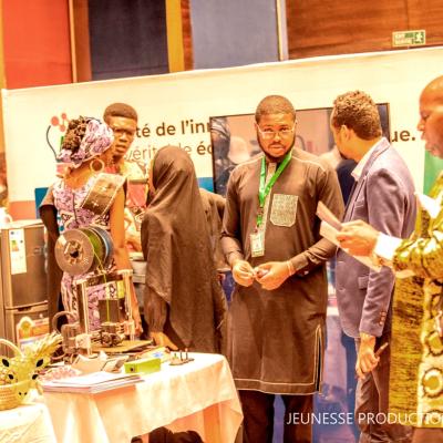 18042024 18042024 Unik 400